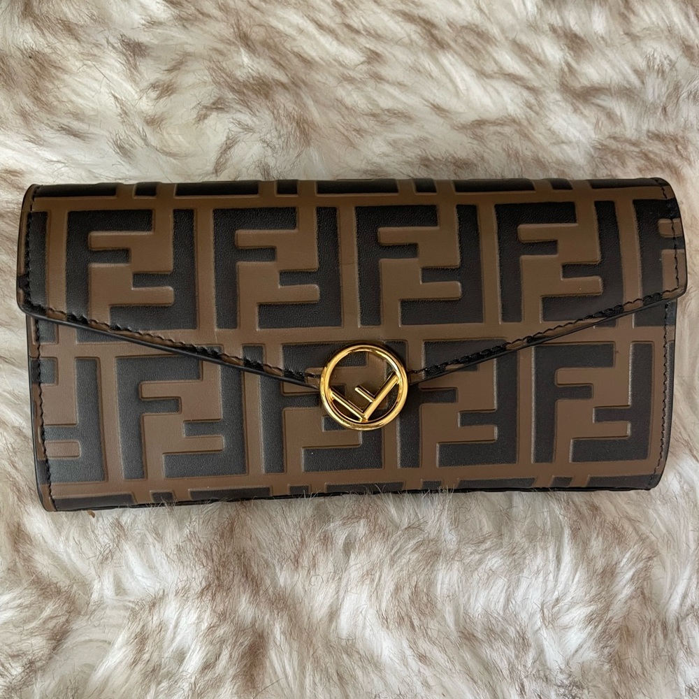Fendi FF Diamonds Continental with Chain